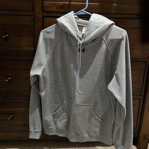 Under Armour womens Medium hoodie